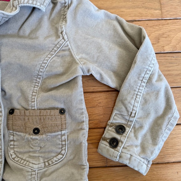 Light Beige Kids Jacket with Tan Pocket Accents - Picture 4 of 7